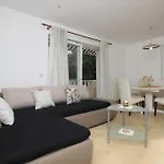 With Parking Space - Vodice, Vodice - 25206 Apartment