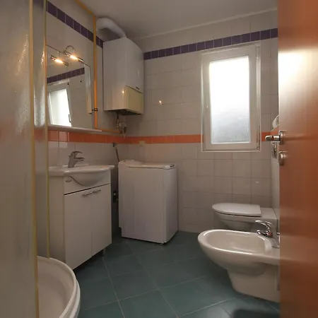 Apartment With Parking Space - Vodice, Vodice - 25206 *