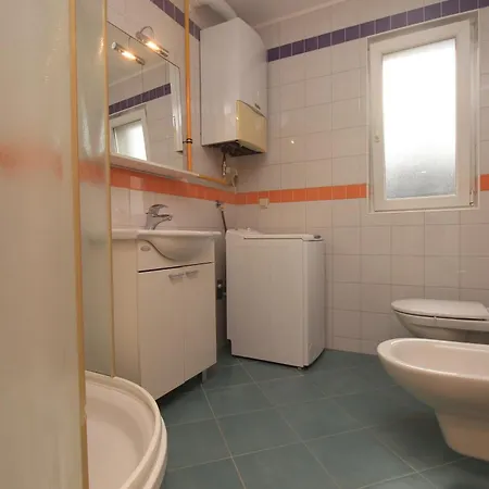 With Parking Space - Vodice, Vodice - 25206 Apartman Srima