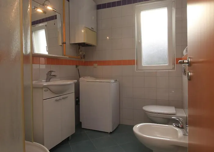 Apartman With Parking Space - Vodice, Vodice - 25206 *